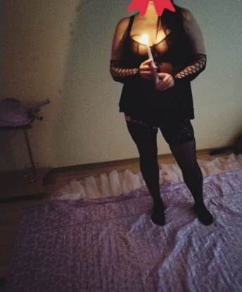 🌃
Я красива, страстна и опытна. Мое тело создано для наслаждения и сексуальных экспериментов. 🌹 В моих объятиях ты почувствуешь истинное блаженство и незабываемые эмоции. 💋
Мои услуги разнообразны и удовлетворят каждую из твоих фантазий. 🌟 Я открою тебе новые грани удовольствия и позволю тебе испытать неизведанные ощущения. 😈
Обладая великолепным телом и непревзойденными навыками, я сделаю твои сны ярче и более возбуждающими. 😉 Мои фото подтверждают мою привлекательность и сексуальность. 💃
Мои клиенты считают меня настоящей горячей кошечкой, которая умеет доставить истинное удовольствие. 💥 Читай отзывы, чтобы убедиться в моей безупречности! 😉
Так что, милый, давай сделаем встречу незабываемой! Удовольствие и счастливые моменты ждут нас в Москве! 🌇 Не упускай шанс испытать самые провокационные эмоции со мной! 💫 Вика